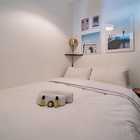 パリGuestready - Magnifique Appt Au Sud De Pigalleアパートメント エクステリア 写真